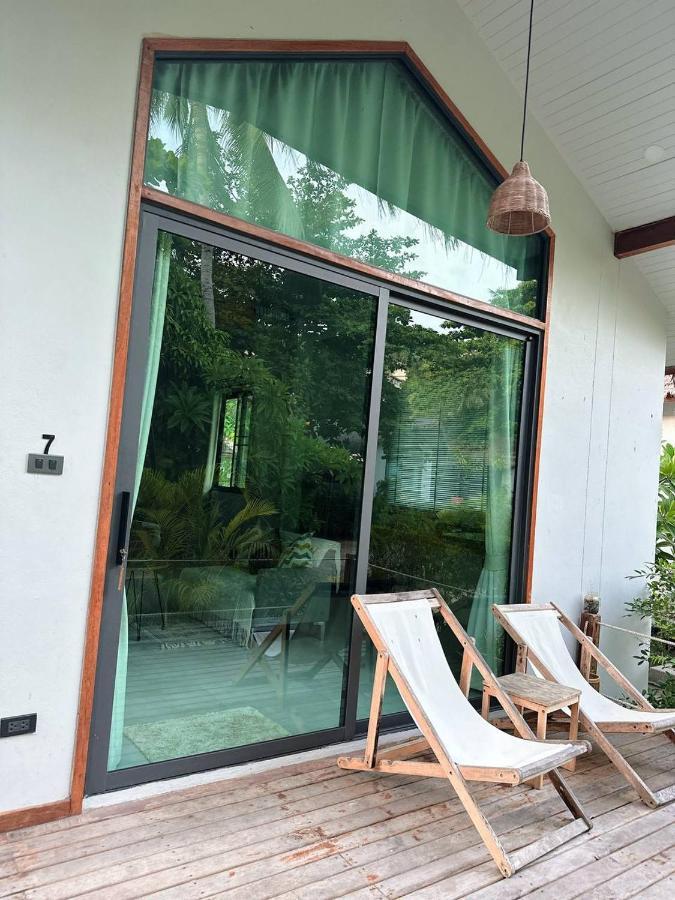 Crystal 7 Villa Hattian Kültér fotó